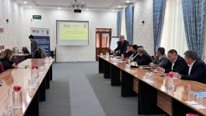 КОРРУПЦИЯГА КАРШЫ АРАКЕТТЕРДИ КҮЧӨТҮҮ ЖАНА ЖООПКЕРЧИЛИКТИ АРТТЫРУУГА БАГЫТТАЛГАН СЕМИНАР ӨТТҮ